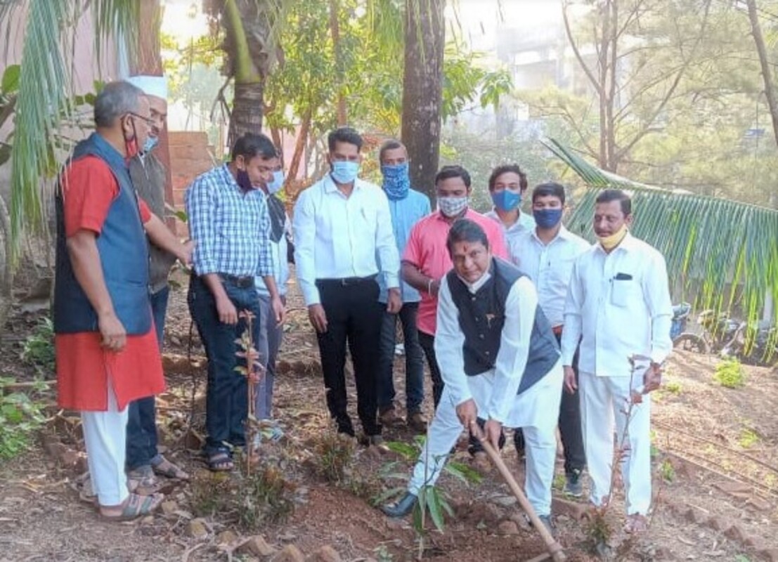 172326556402 Tree plantation in the college campus.jpg
